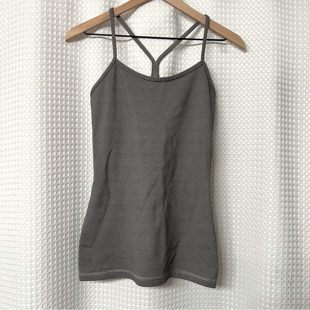 Lululemon Power Y tank size 8